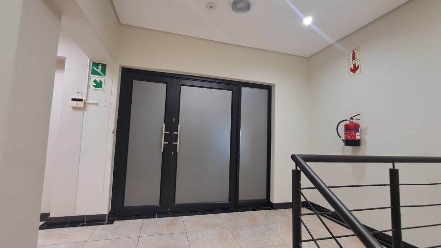 To Let Commercial Property for Rent in Berea Eastern Cape